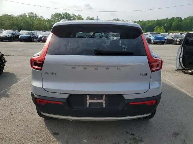 2021 VOLVO XC40 T5 INSCRIPTION  