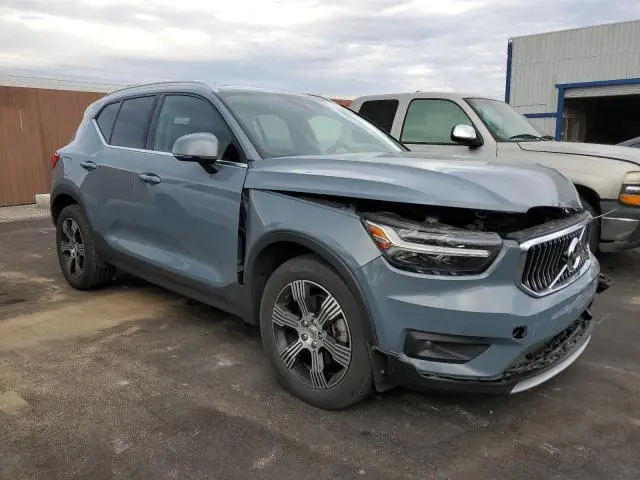 2020 VOLVO XC40 T4 INSCRIPTION  