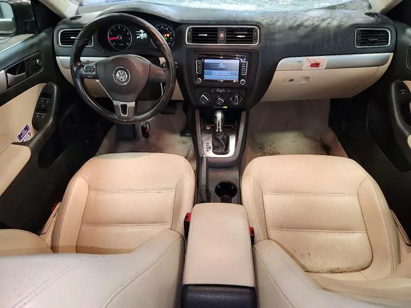 2014 VOLKSWAGEN JETTA SE  