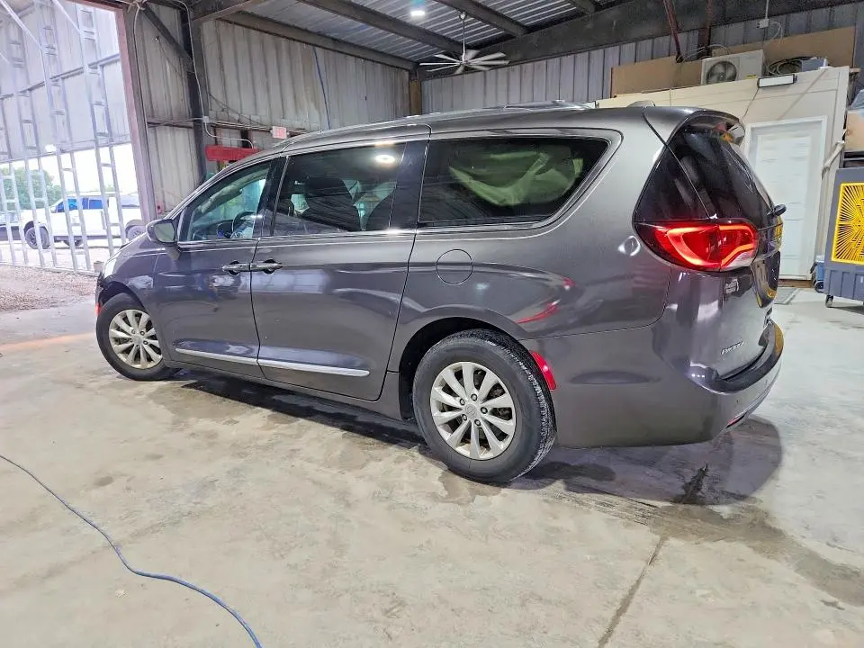 2019 CHRYSLER PACIFICA TOURING L  