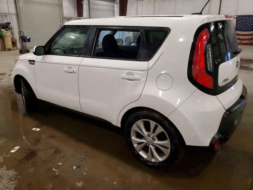 2015 KIA SOUL +  