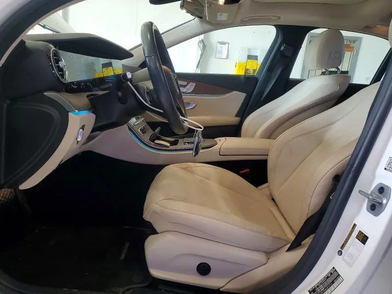 2022 MERCEDES-BENZ E 350  