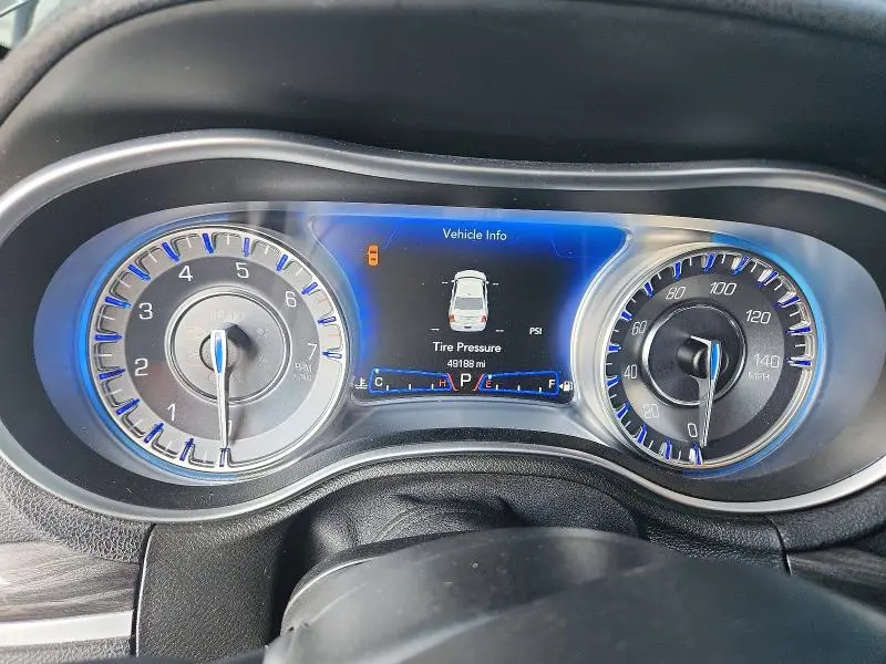 2022 CHRYSLER 300 TOURING  