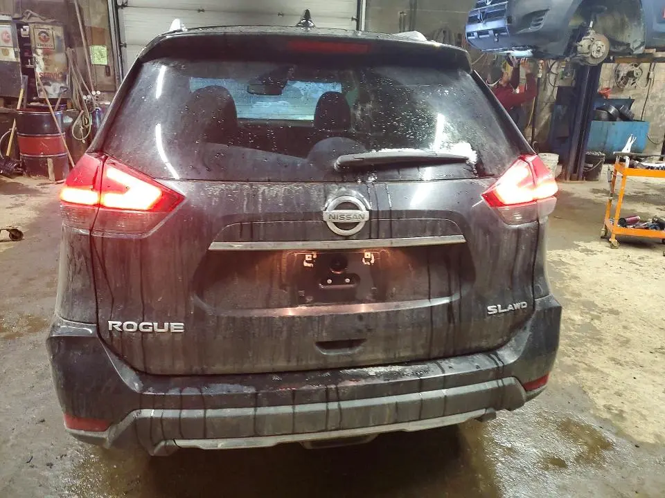 2017 NISSAN ROGUE S  