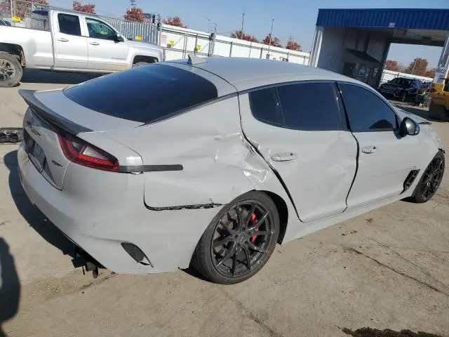 2021 KIA STINGER GT  