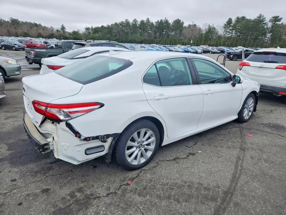 2019 TOYOTA CAMRY LE  