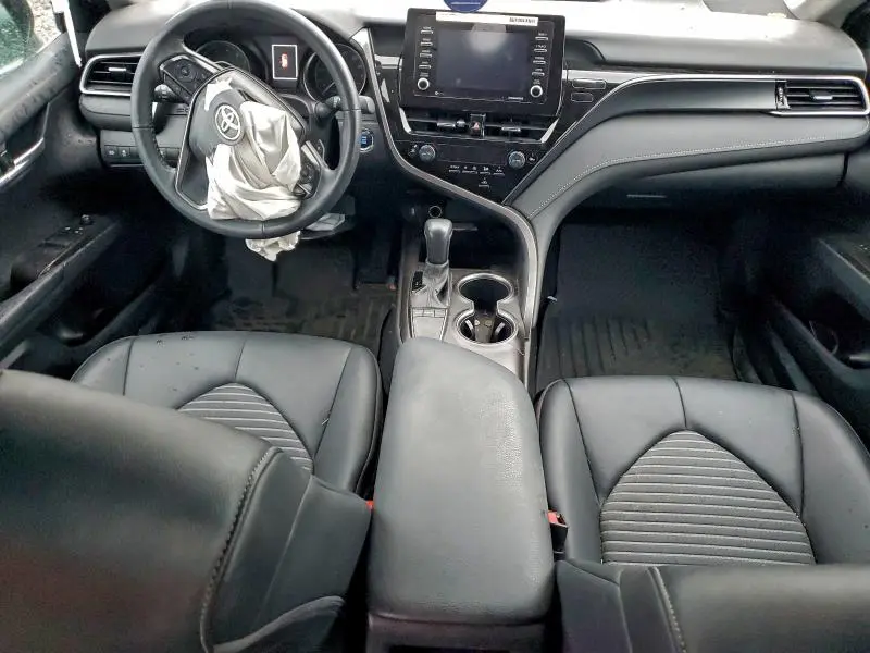 2024 TOYOTA CAMRY SE NIGHT SHADE  