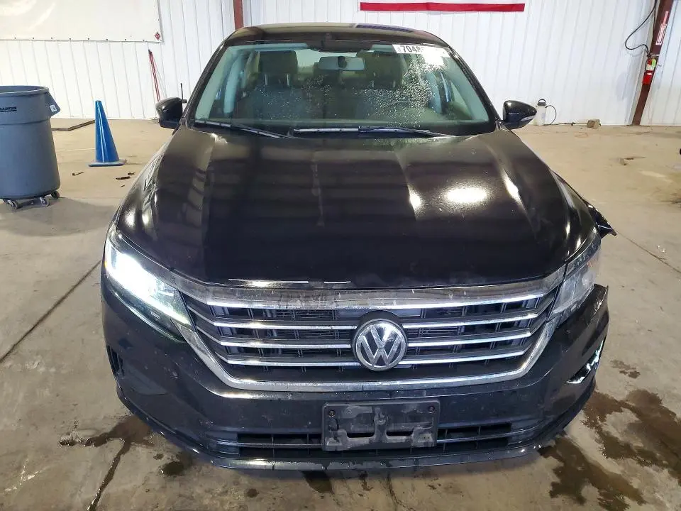 2021 VOLKSWAGEN PASSAT S  