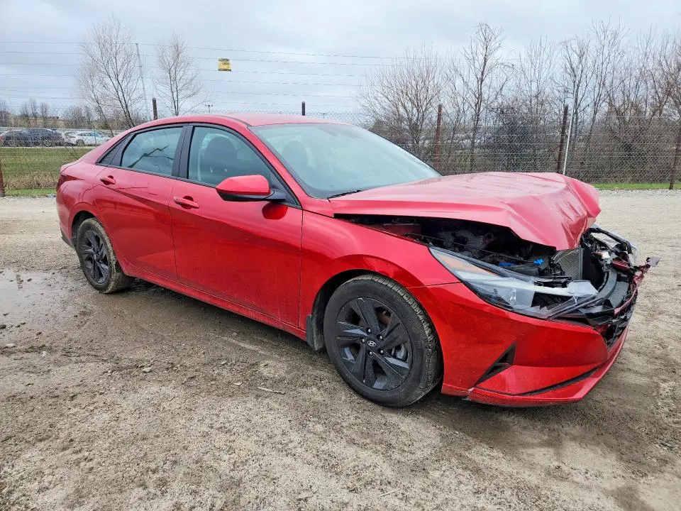 2022 HYUNDAI ELANTRA SEL  