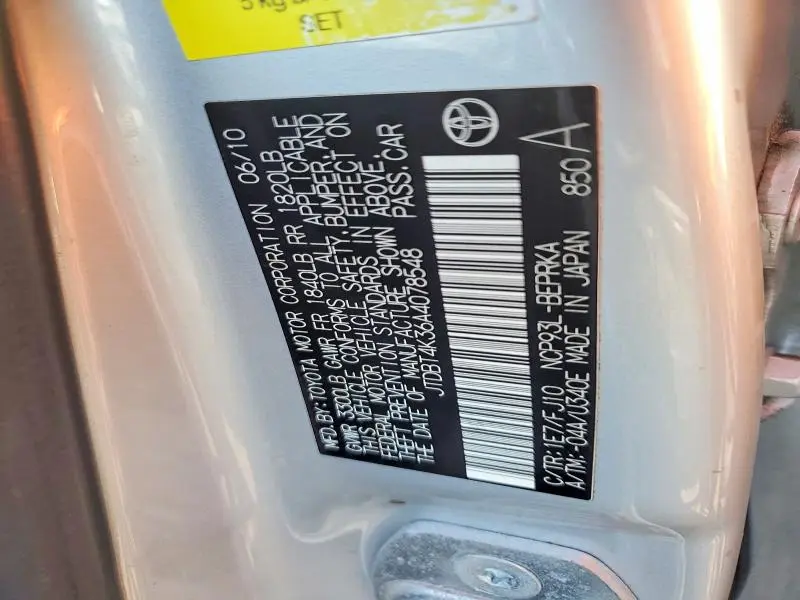2010 TOYOTA YARIS BASE  