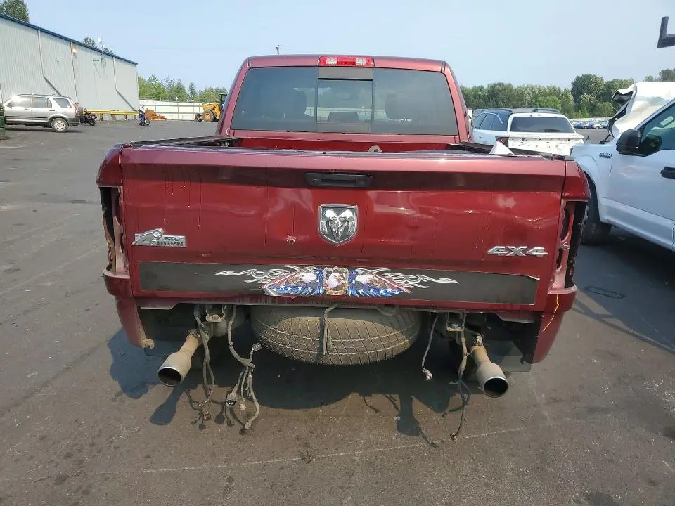 2017 RAM 1500 SLT  