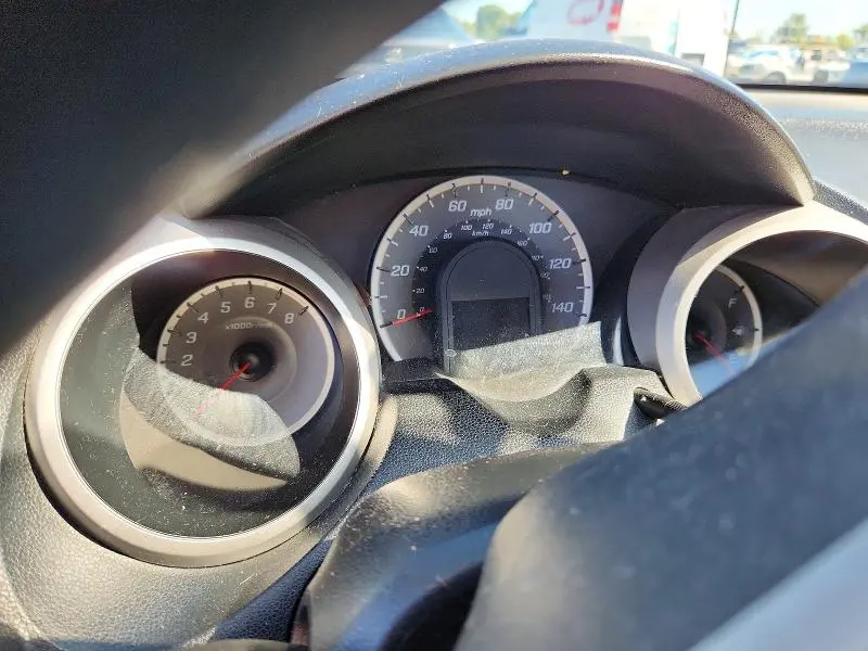 2013 HONDA FIT   