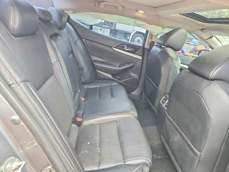 2016 NISSAN MAXIMA 3.5 SL  