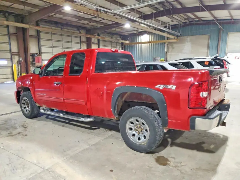 2011 CHEVROLET SILVERADO K1500 LT  