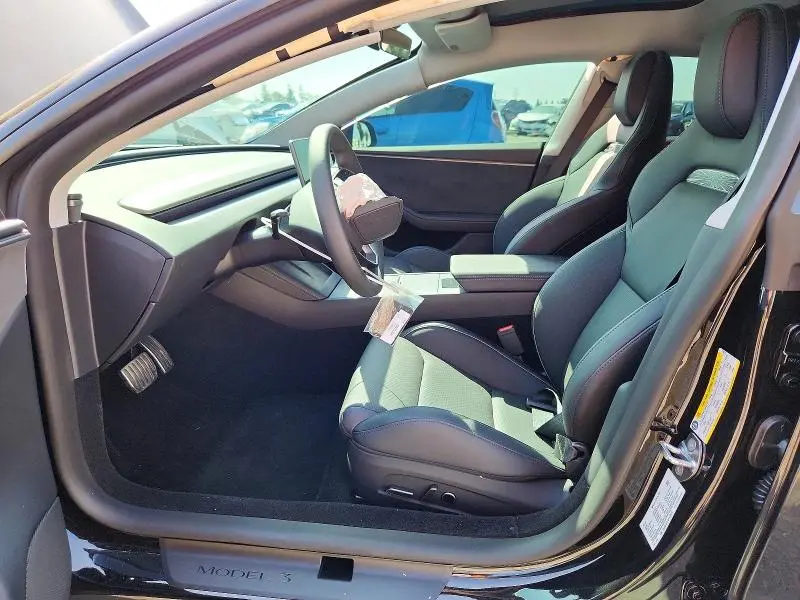 2026 TESLA MODEL 3   