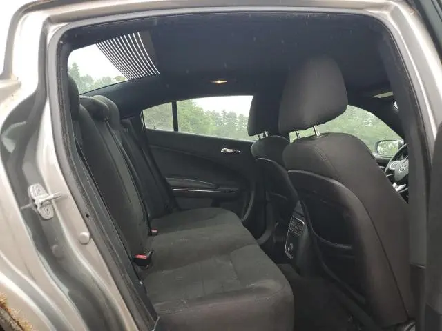 2012 DODGE CHARGER SE  