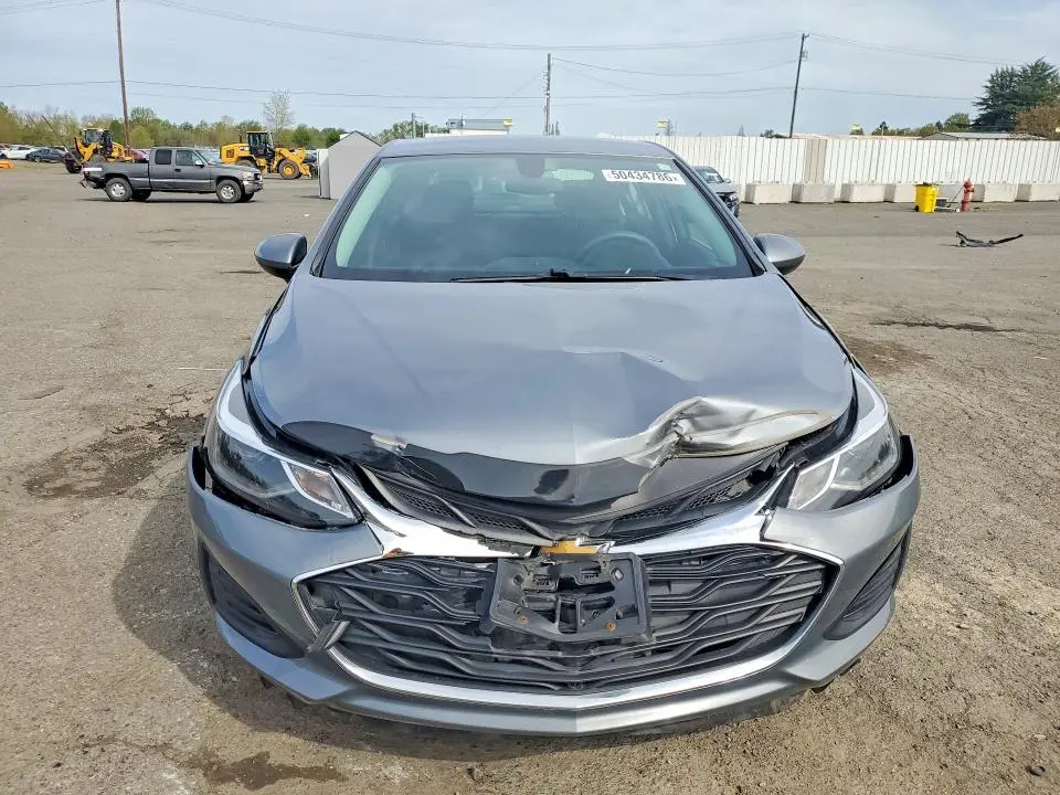 2019 CHEVROLET CRUZE LT  