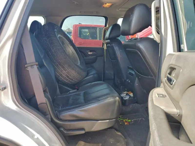 2011 CHEVROLET TAHOE K1500 LT  