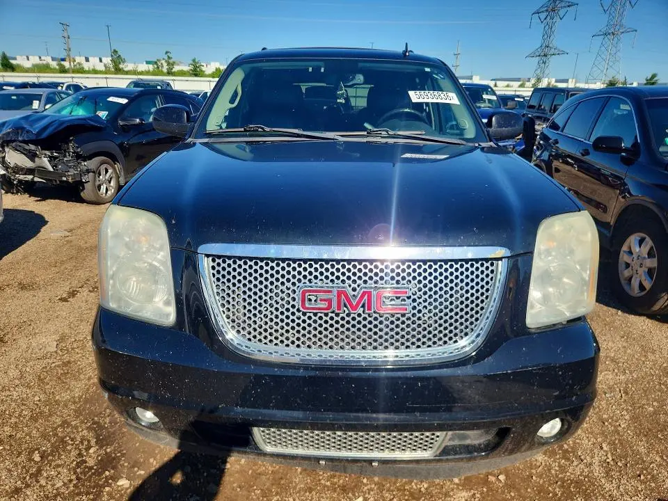 2011 GMC YUKON DENALI  