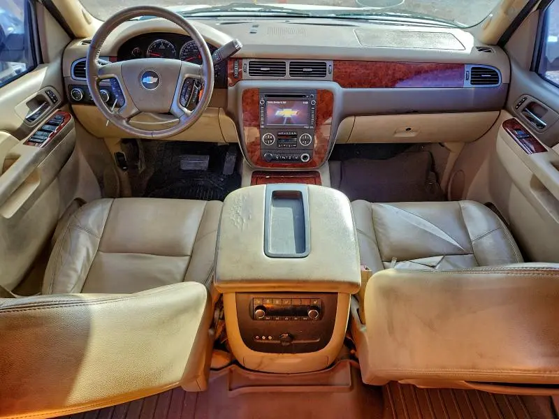 2012 CHEVROLET SUBURBAN K1500 LTZ  