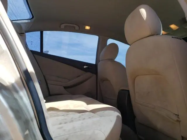 2010 NISSAN ALTIMA BASE  