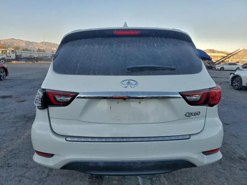 2020 INFINITI QX60 LUXE  