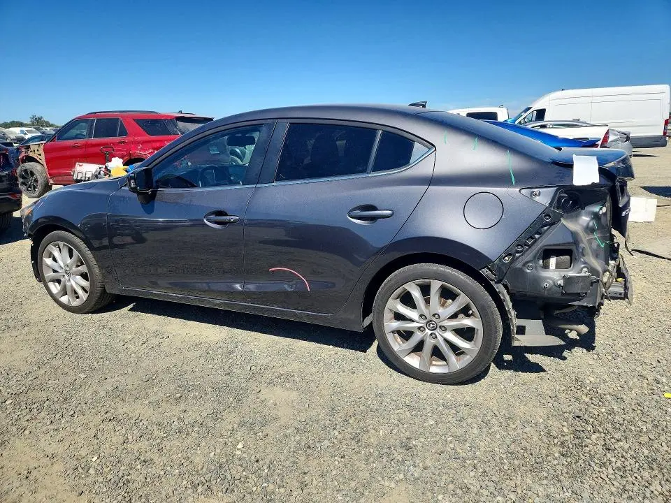 2016 MAZDA 3 TOURING  
