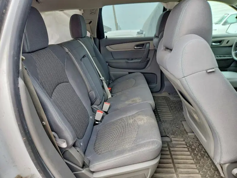 2017 CHEVROLET TRAVERSE LS  