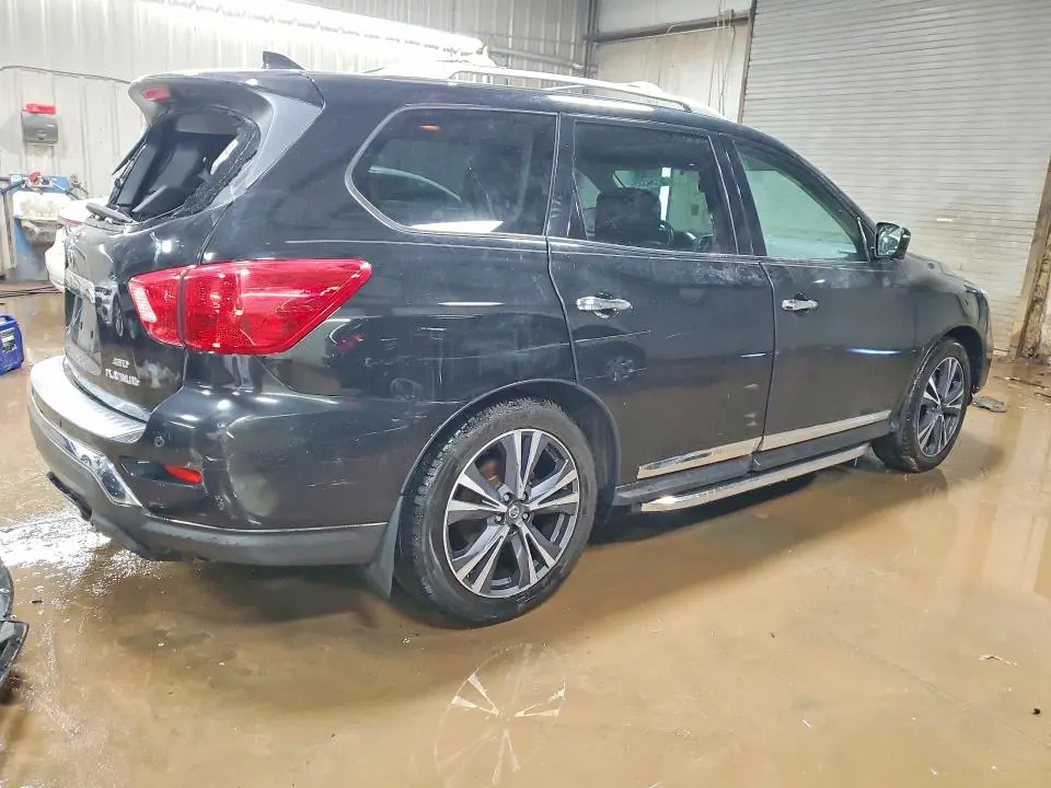 2019 NISSAN PATHFINDER S  