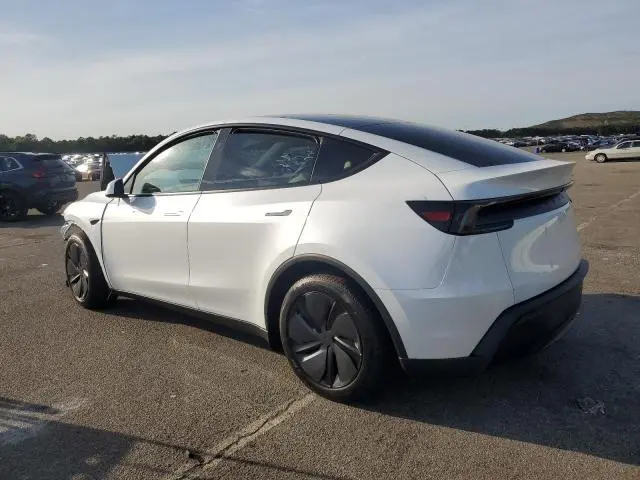 2026 TESLA MODEL Y   