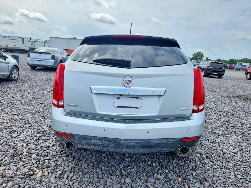 2015 CADILLAC SRX PERFORMANCE COLLECTION  