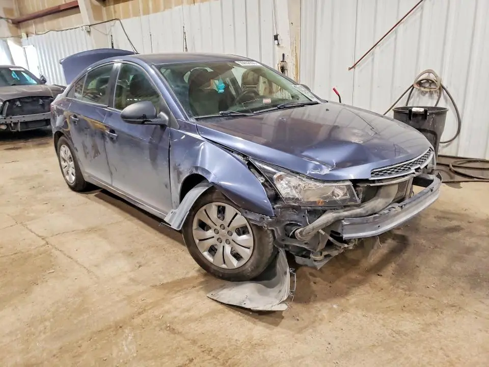 2014 CHEVROLET CRUZE LS  