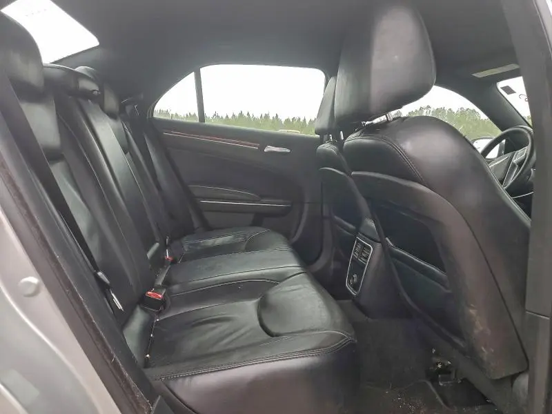 2012 CHRYSLER 300 LIMITED  