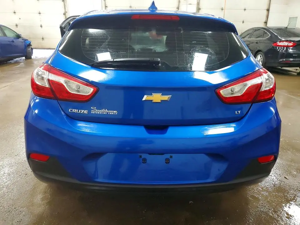 2017 CHEVROLET CRUZE LT  