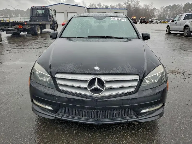 2011 MERCEDES-BENZ C 300  