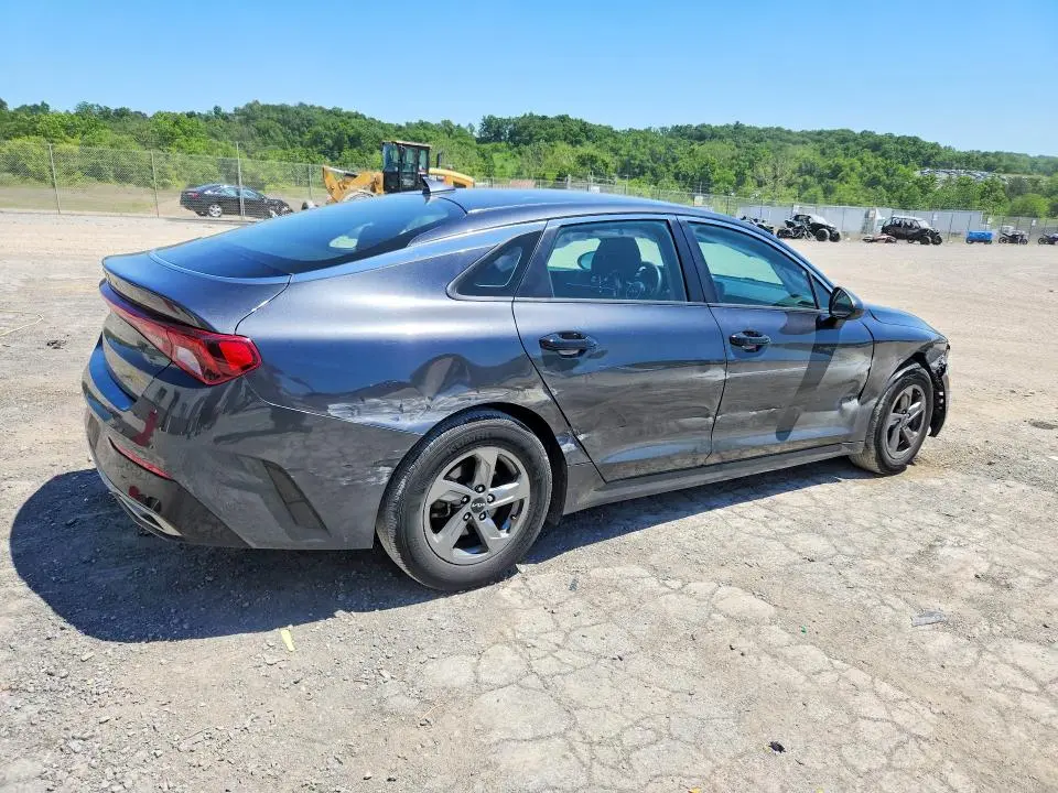 2022 KIA K5 LXS  