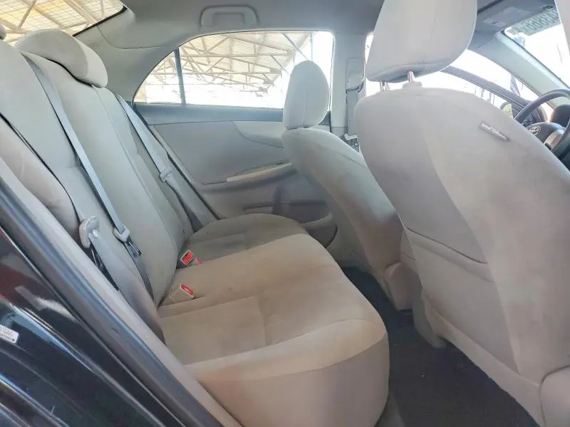 2013 TOYOTA COROLLA LE  