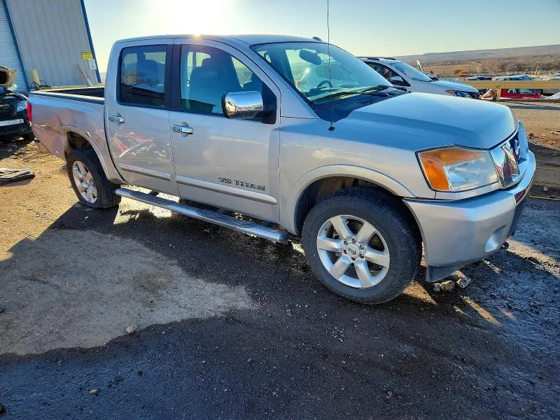 2014 NISSAN TITAN S  