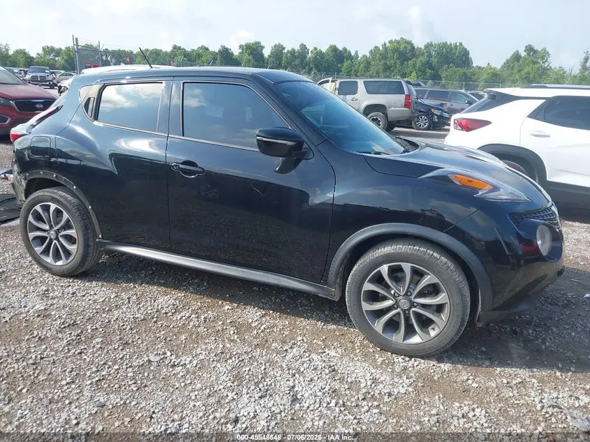 2017 NISSAN JUKE SV