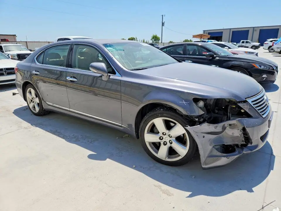 2012 LEXUS LS 460L  
