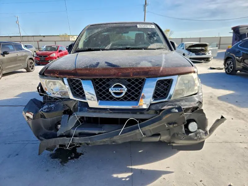 2015 NISSAN FRONTIER S  