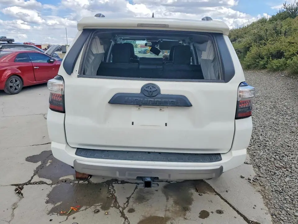 2022 TOYOTA 4RUNNER TRD OFF-ROAD PREMIUM  