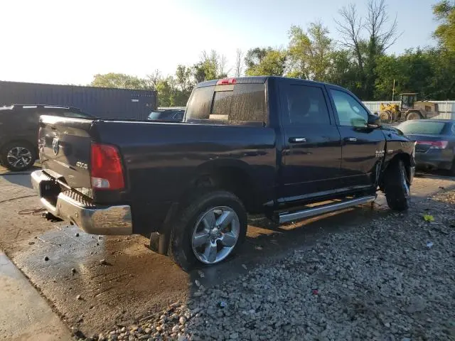 2016 RAM 1500 SLT  