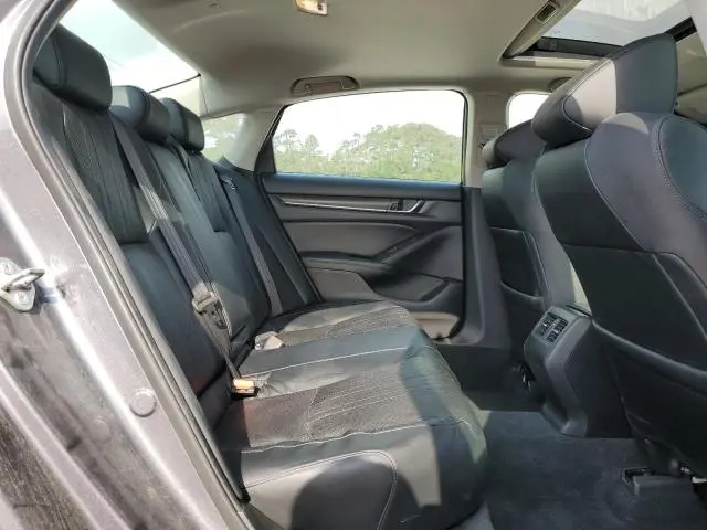 2018 HONDA ACCORD TOURING