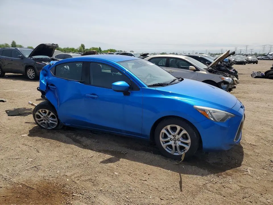 2017 TOYOTA YARIS IA   