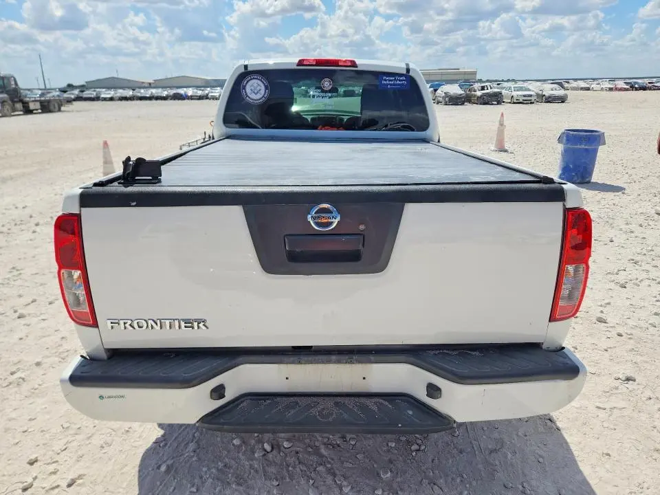 2019 NISSAN FRONTIER S  