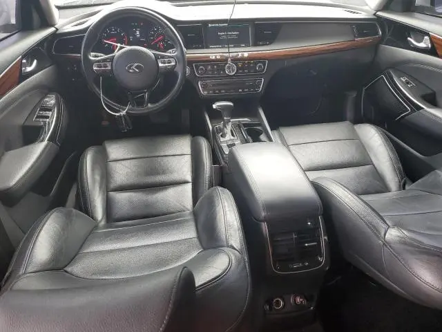 2018 KIA CADENZA LUXURY  