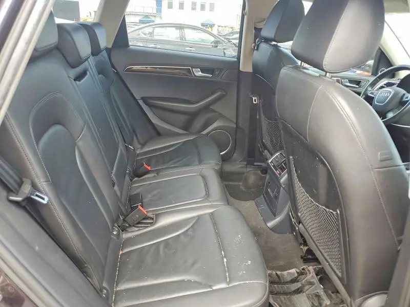 2010 AUDI Q5 PREMIUM PLUS  