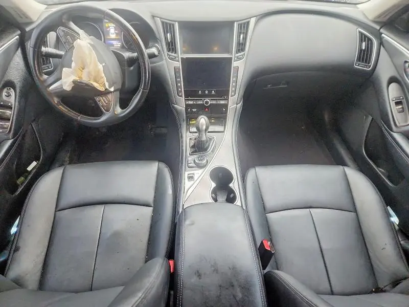 2015 INFINITI Q50   