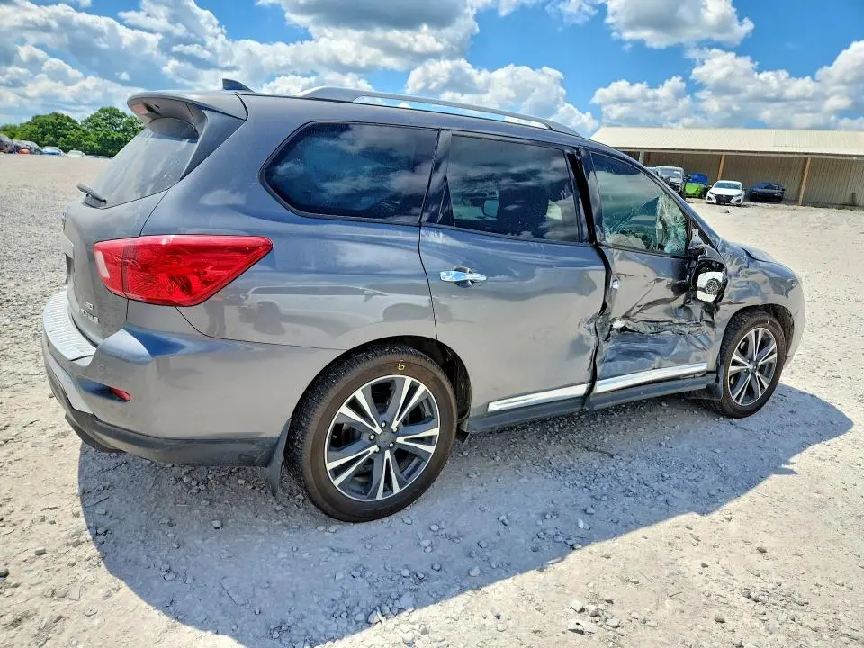 2019 NISSAN PATHFINDER PLATINUM  